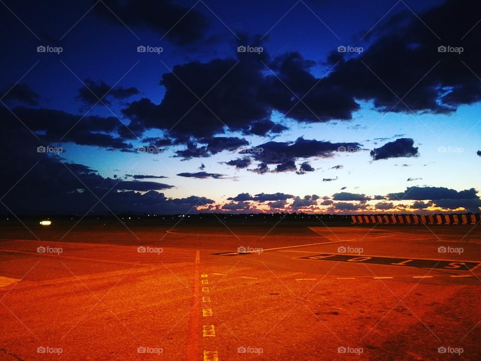 sunset aeroporto