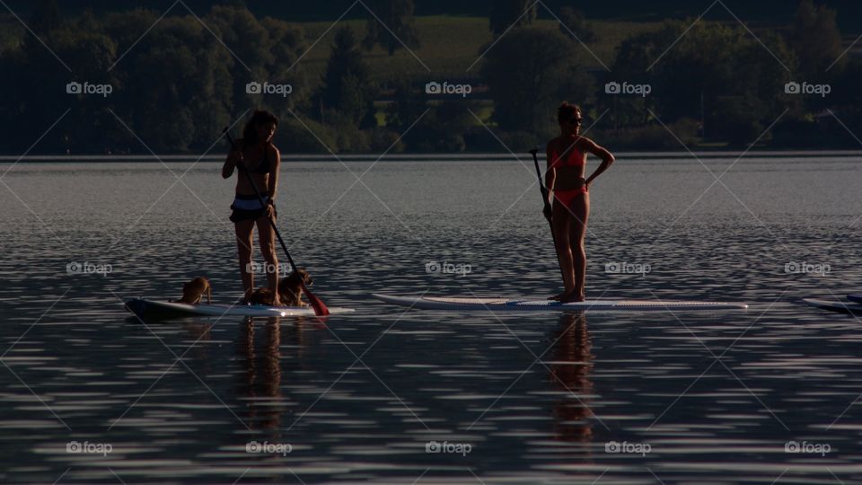 Female Stand Up Paddlers