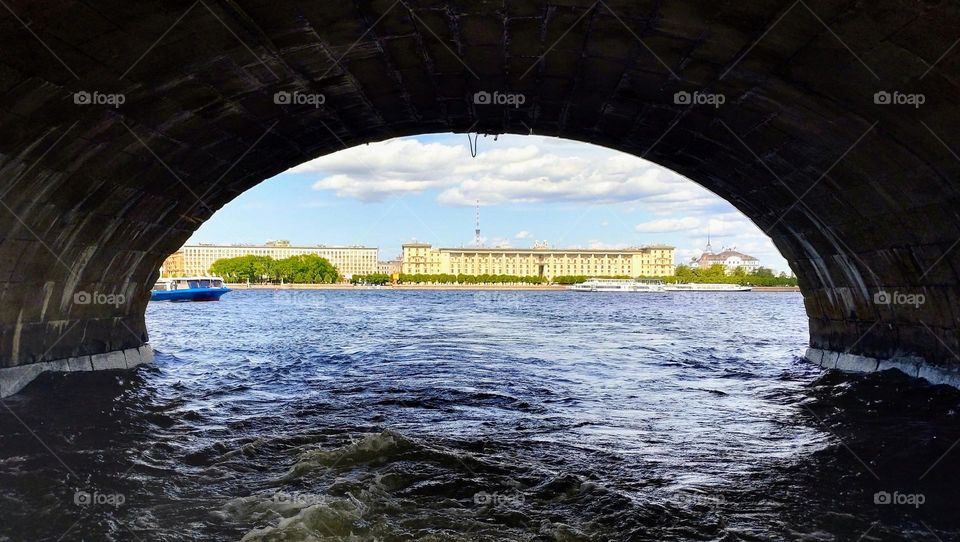 Bridge 🌉 City view 🏛️ Architecture 🏛️ City water channel 🌉