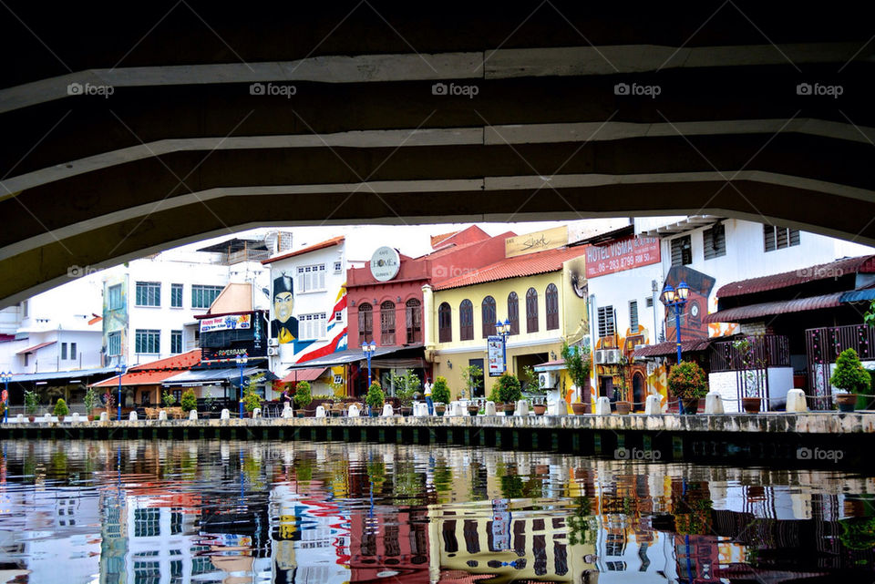 Melaka by River