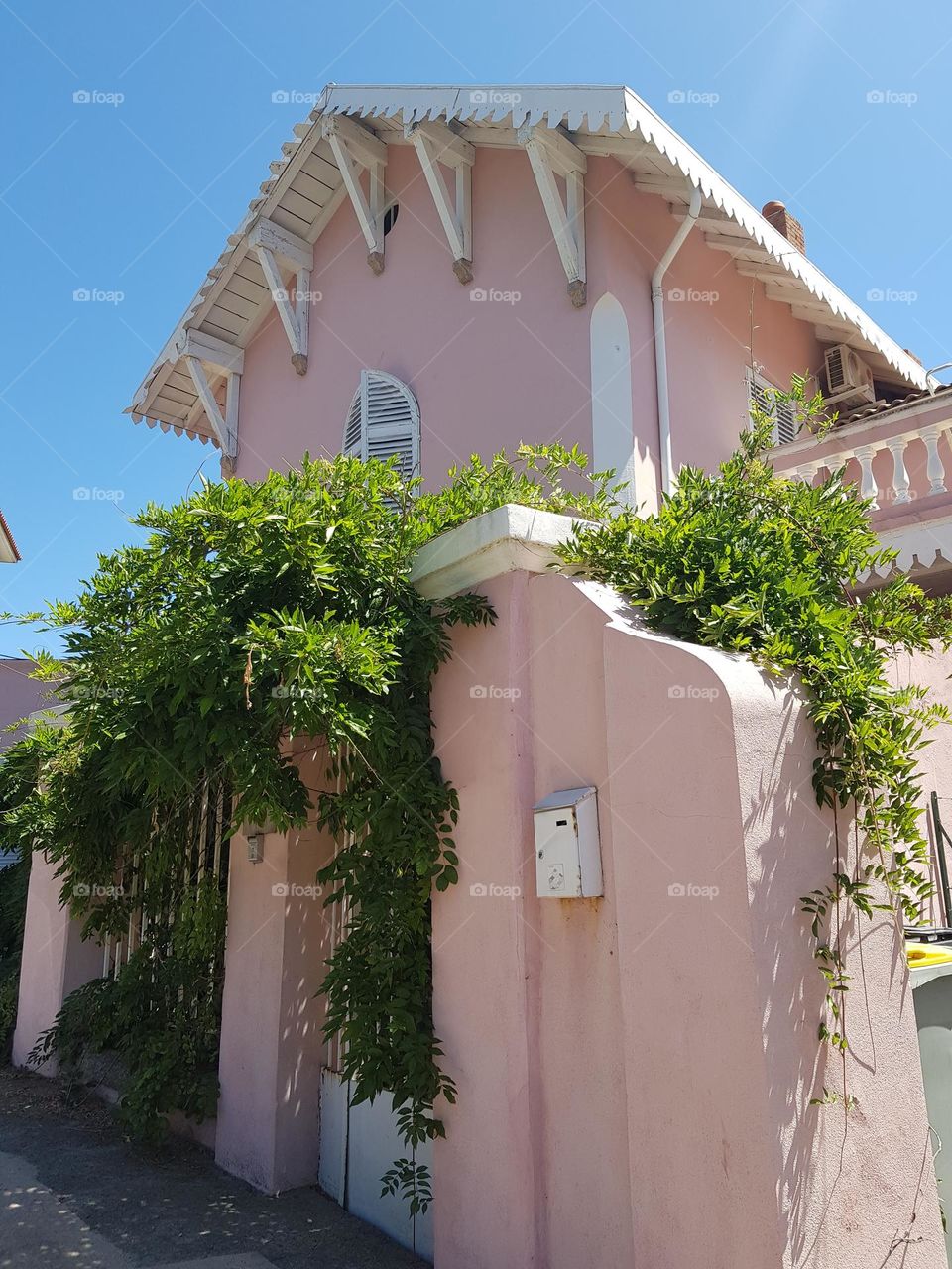 A beautiful pink house