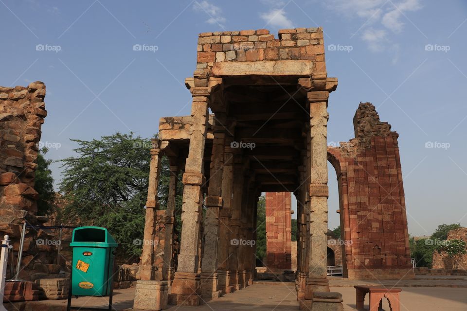 perfect imperfection
ancient architecture structures in Delhi lying as it is for centuries.