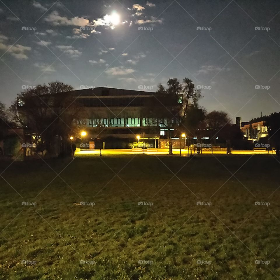 full moon @stadthalle/vienna