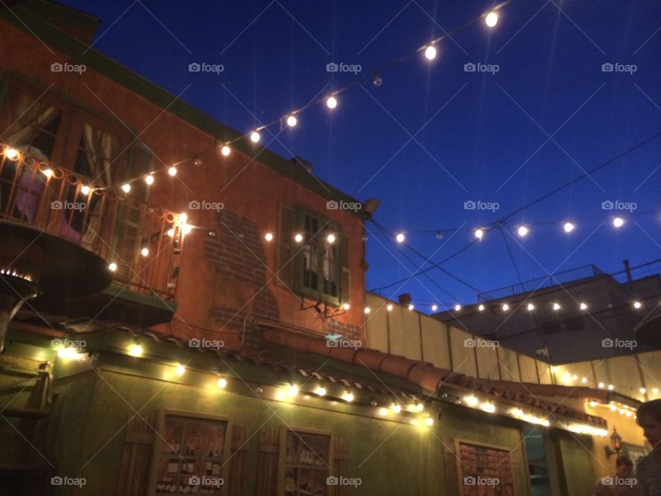 Restaurant lights 