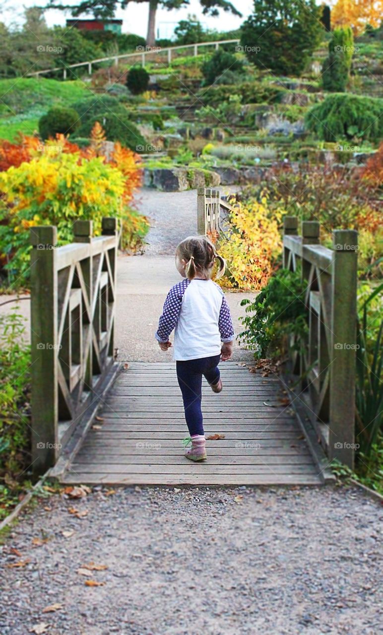 Bridge Sis. Wisley Gardens with my little sister.