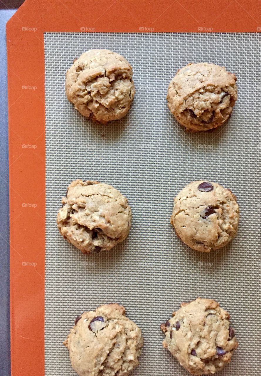 Orange Color Story - cookies on a non-stick baking mat