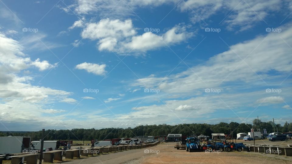 Vehicle, Travel, No Person, Daylight, Sky