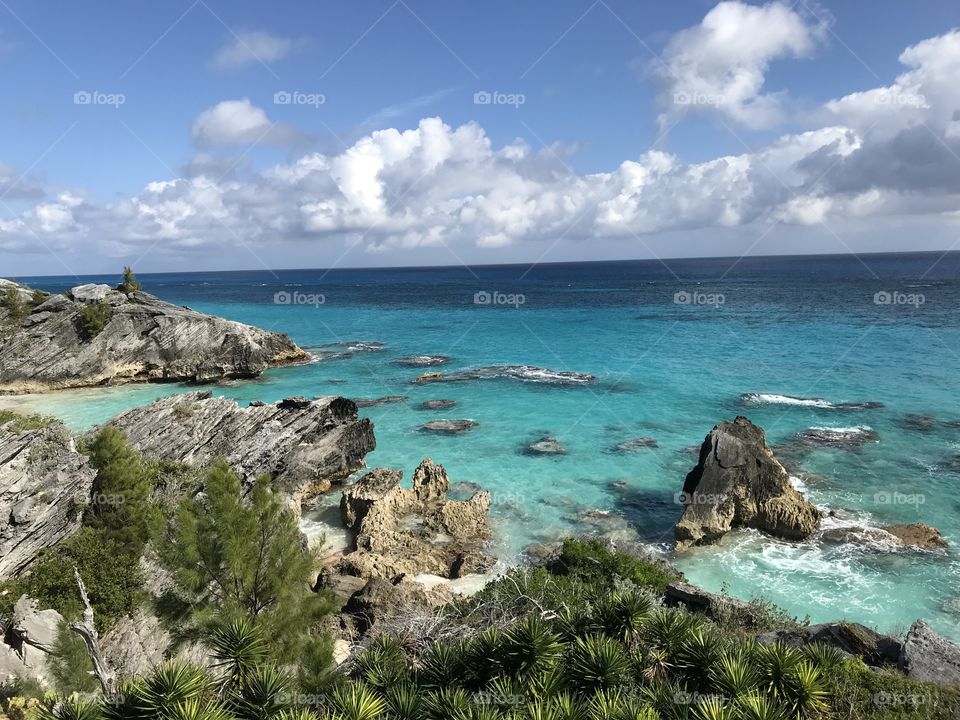 Blue waters of Bermuda