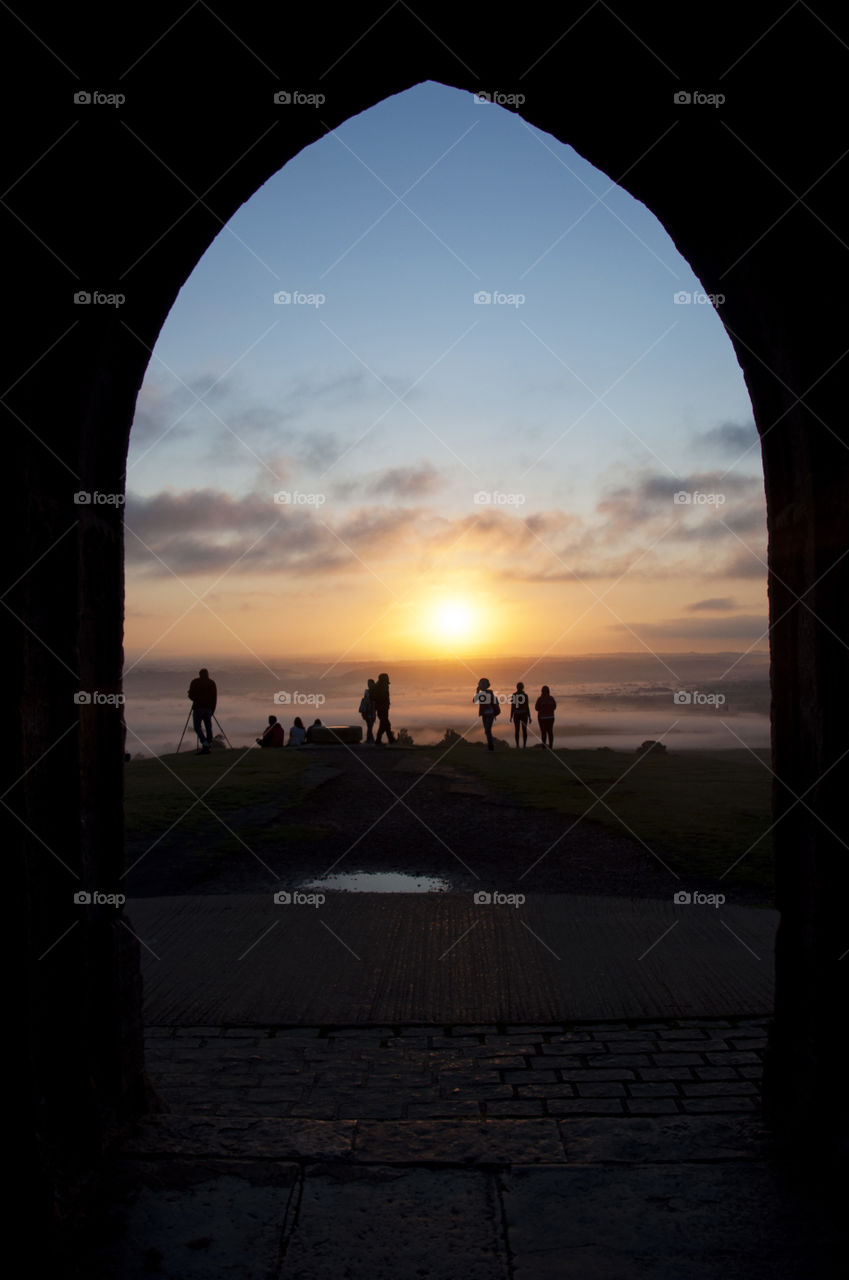 Sunrise in the arch 