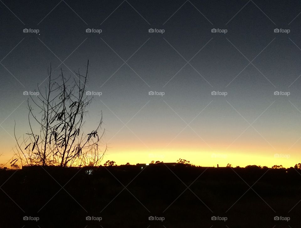 🌄🇺🇸 An extremely beautiful dawn in Jundiaí, interior of Brazil. Cheer the nature! / 🇧🇷 Um amanhecer extremamente bonito em Jundiaí, interior do Brasil. Viva a natureza!