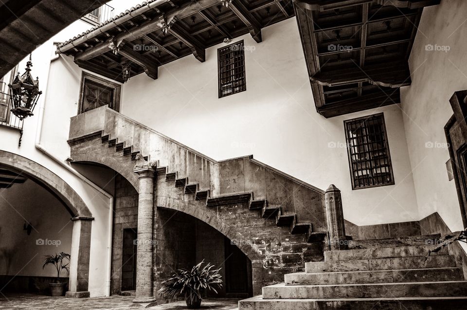 Palacio de los Condes de Malferit, s.XV (Valencia - Spain)