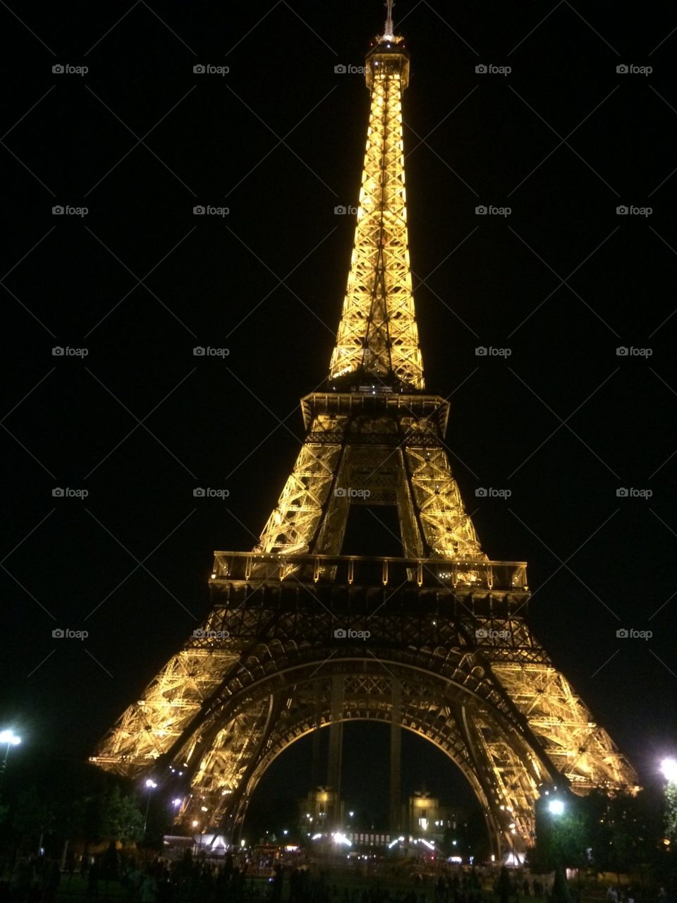 Eiffel tower, night