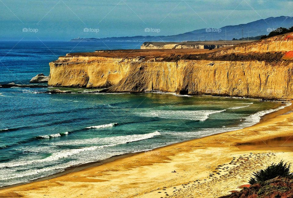 California Coast At Sunset. Cliffs Of Northern California During The Golden Hour
