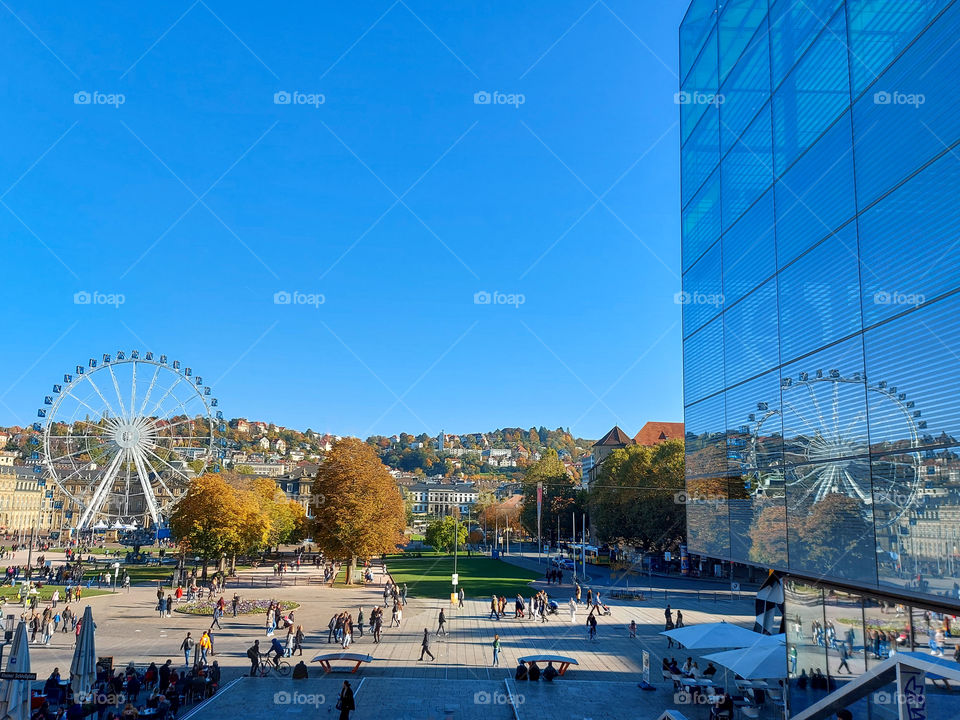 ferris wheel in the city