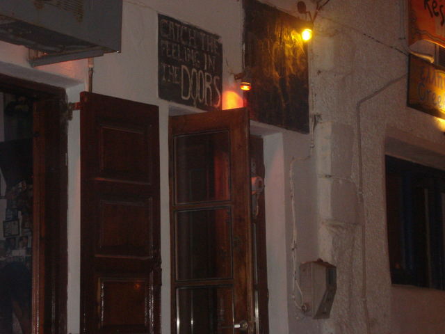 bar doors antiparos