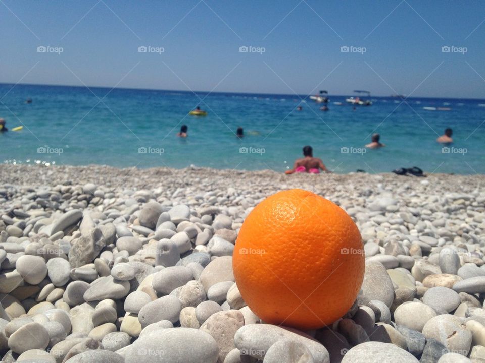 Apelsin på stranden