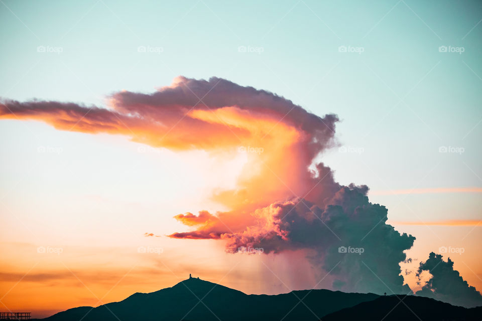 Fire in the clouds, Hong Kong