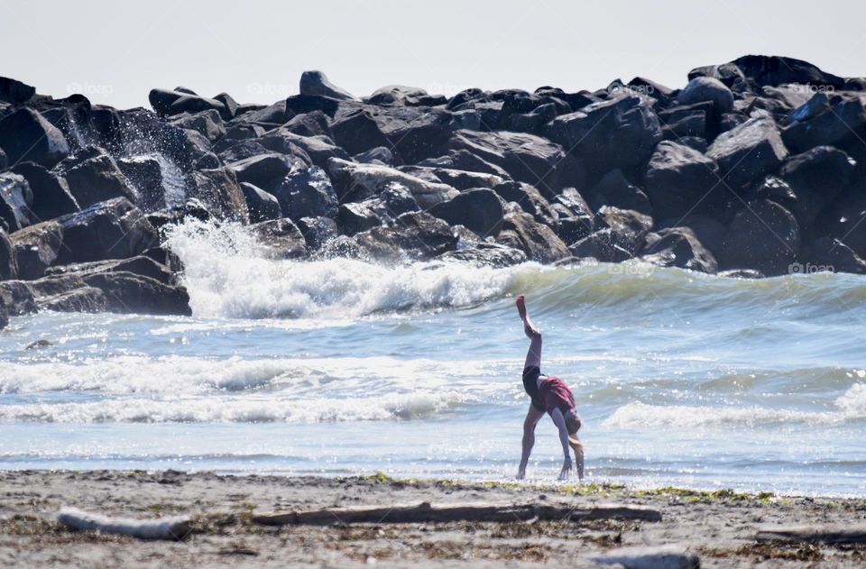 Beach stunt 