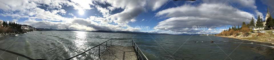Vista do lago em Bariloche.