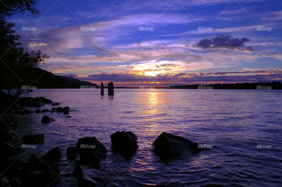 The clouds formed in a very interesting way. It looks like a solar tornado is starting.