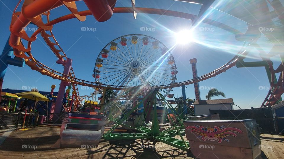 ferris wheel rollercoaster and rides at Santa Monica pier