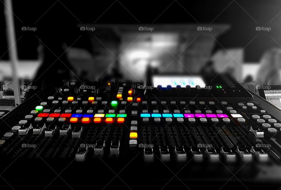 Selected coloring sound board 