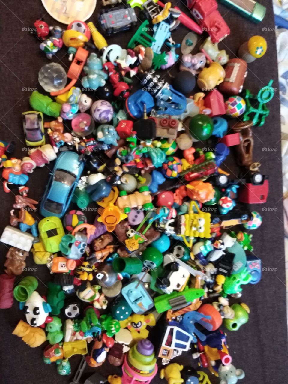 Киндер игрушки