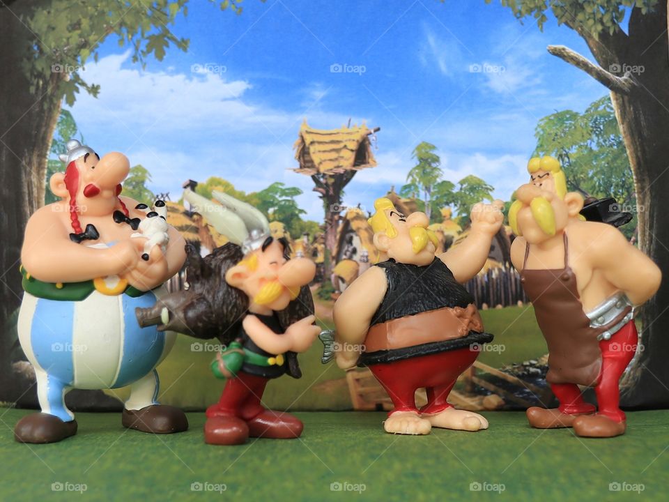 asterix and the gang on stage. tribute to uderzo and goscinny