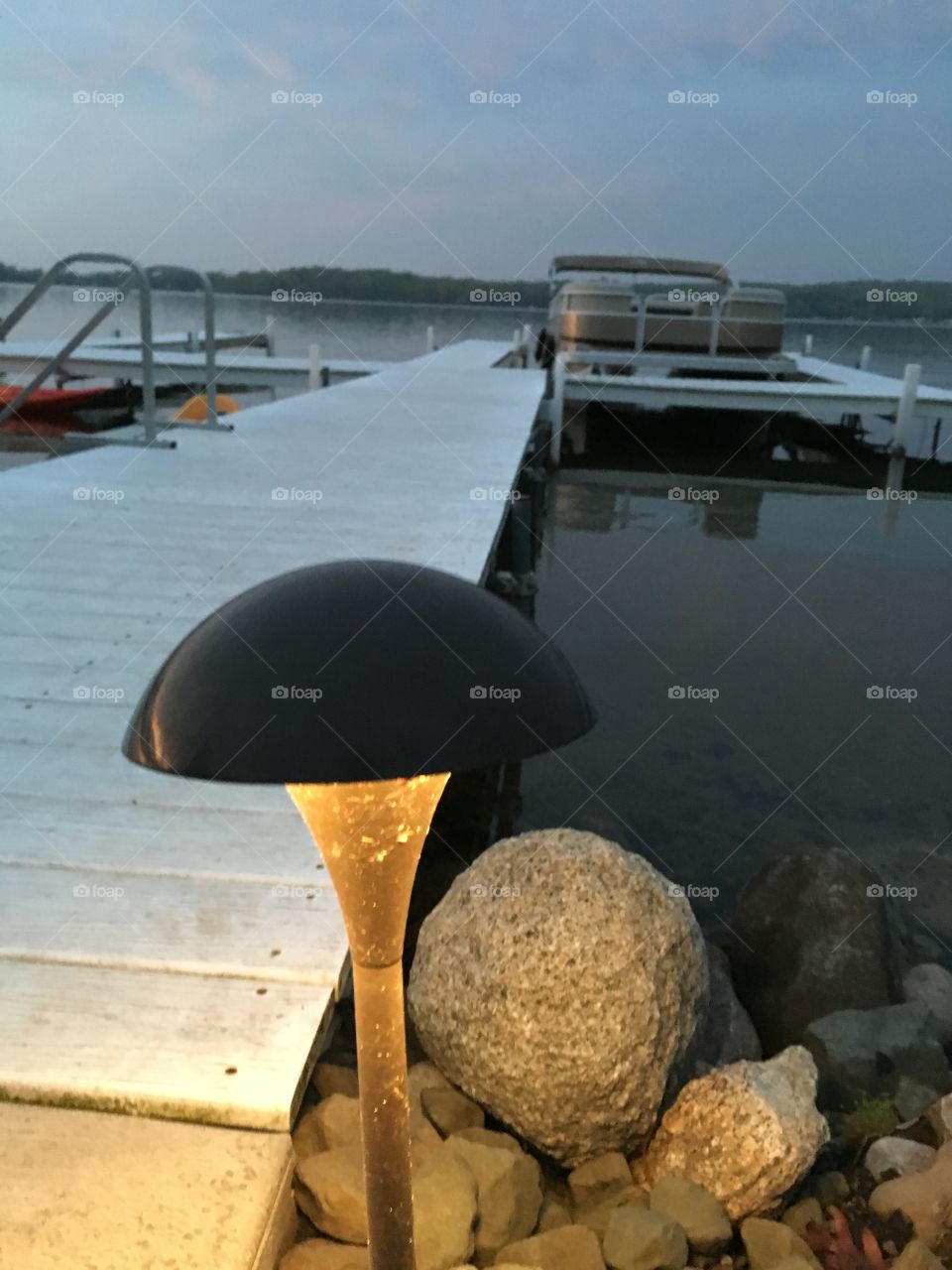 As lights fall and is some come on the sunsets shows his colors at the famous Baypoint and restaurant and hotel Shelbyville Michigan