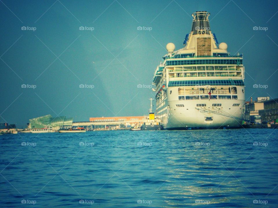 navio Veneza Itália ship