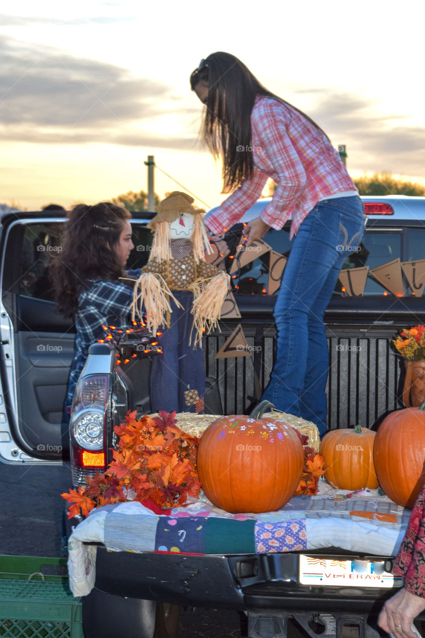 Preparing for Trunk or Treat