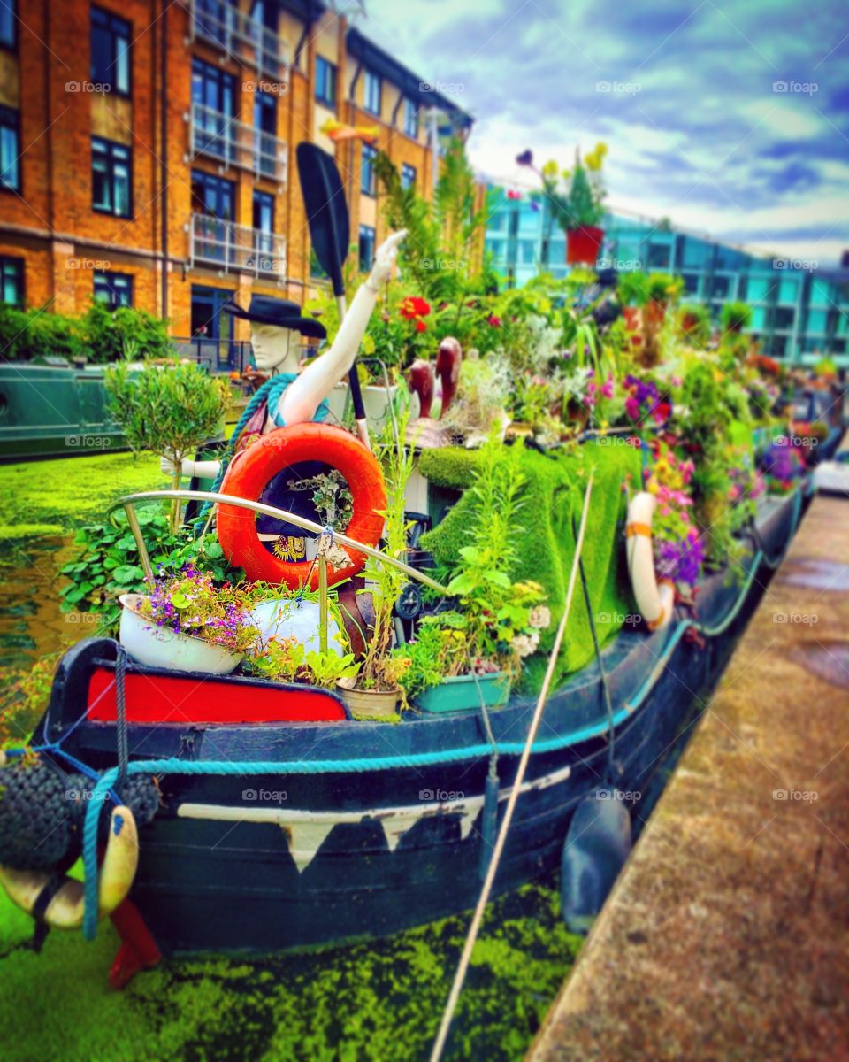 Canal boat, Camden lock, London 