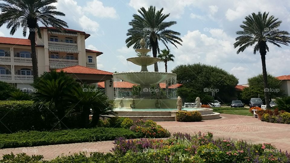 landscape with fountain. when I saw this I visualized a beautiful photo and I was right