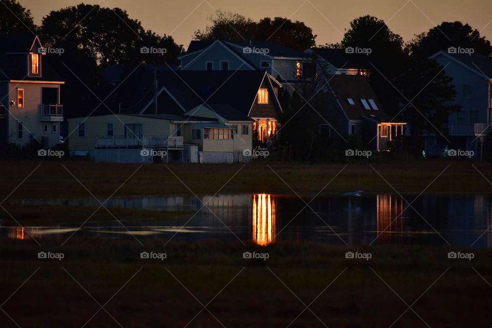 Look at the light effect coming from the sun. The sunset effect!