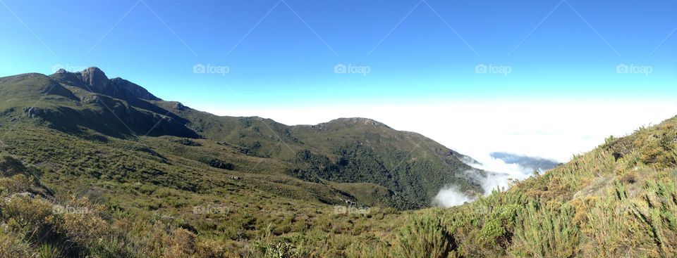 Fog down the mountains 