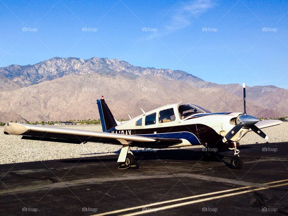 Piper Cherokee 