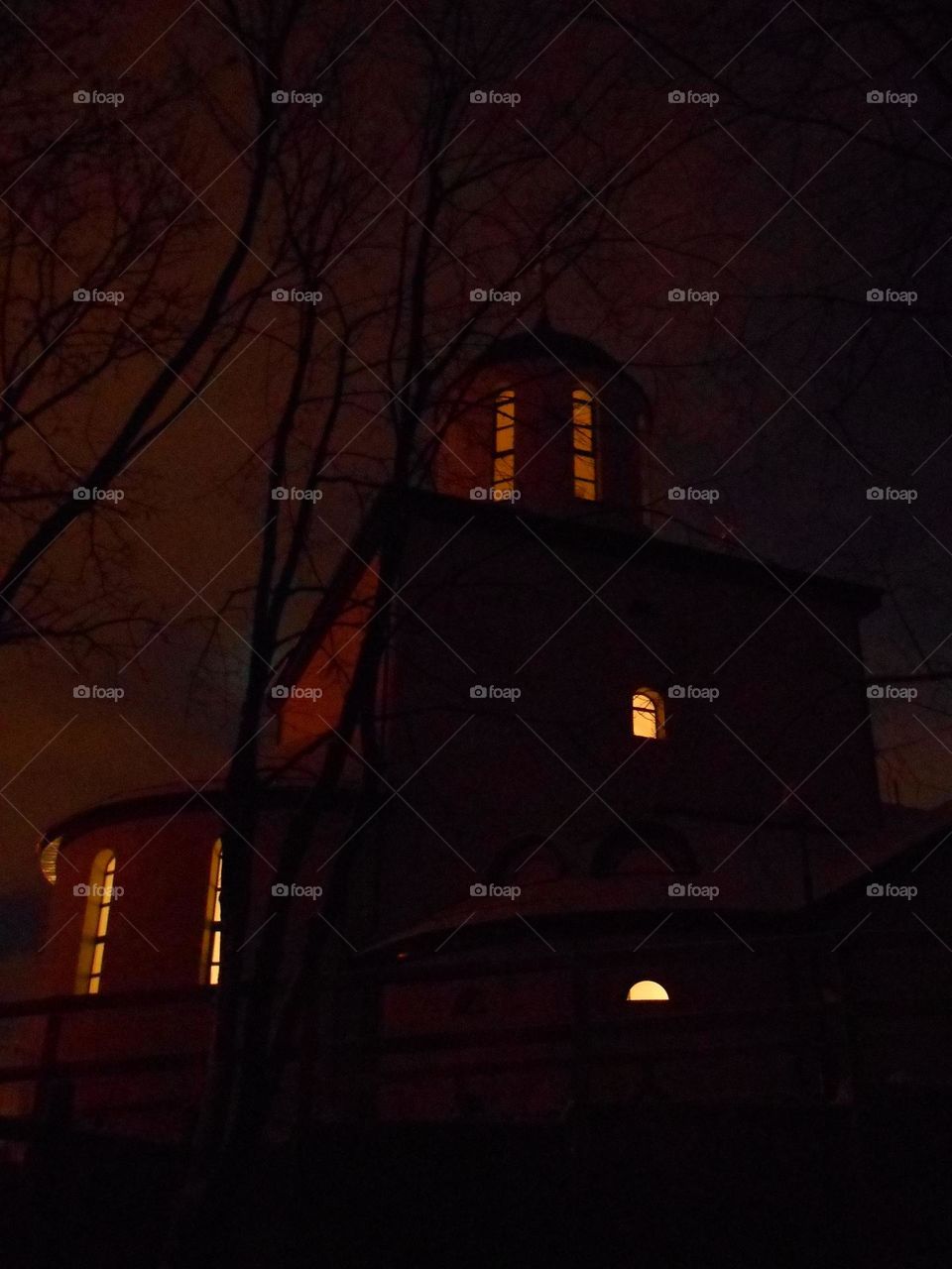 beautiful night windows light street view