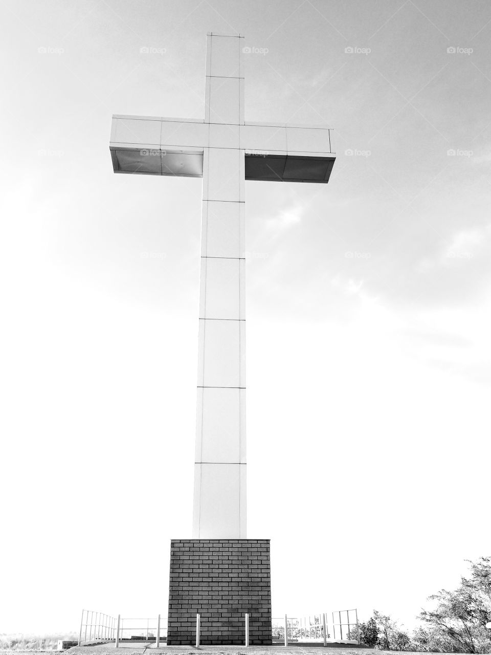 Black & White Fort Jefferson Memorial Cross Wickliffe,  KY