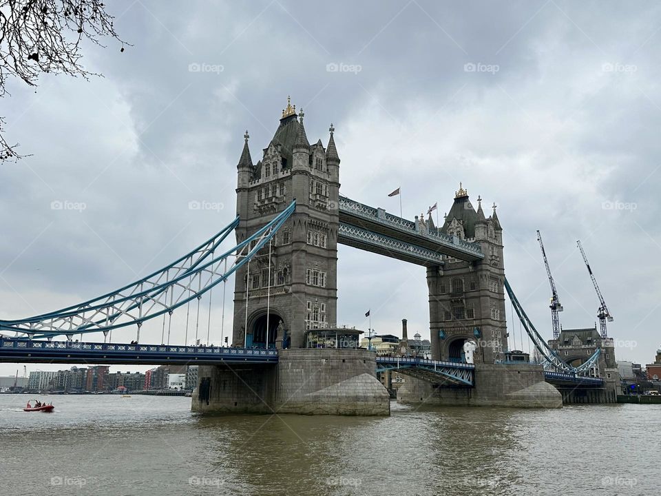 Tower Bridge, London 