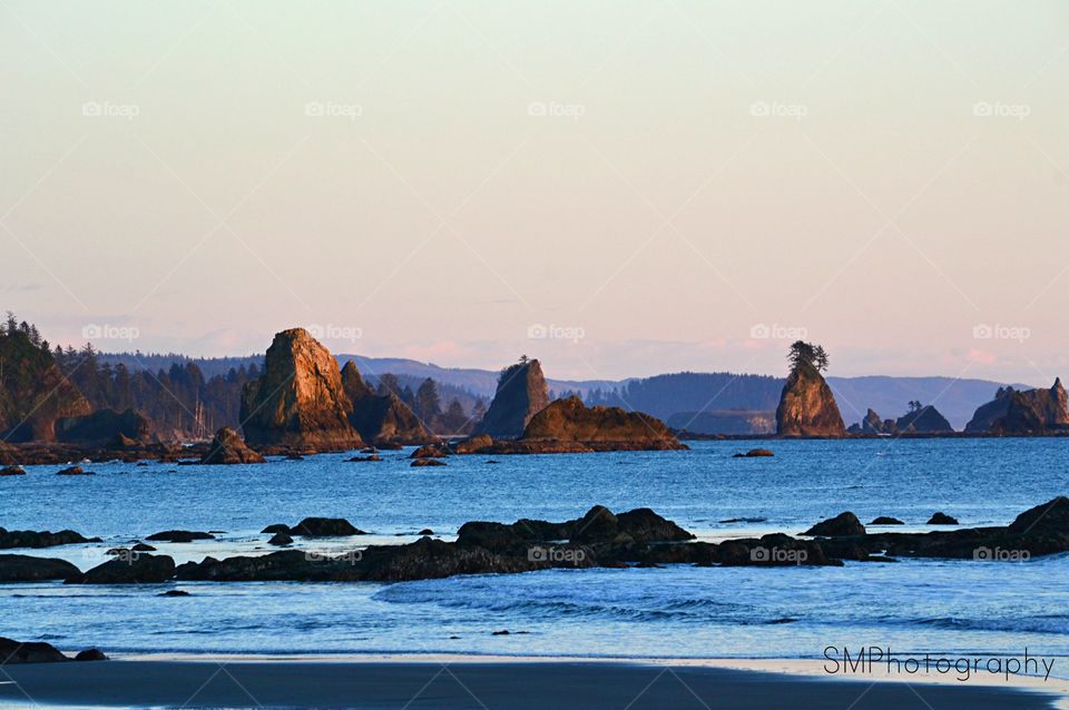 Sunset at the coast of the Olympic peninsula 