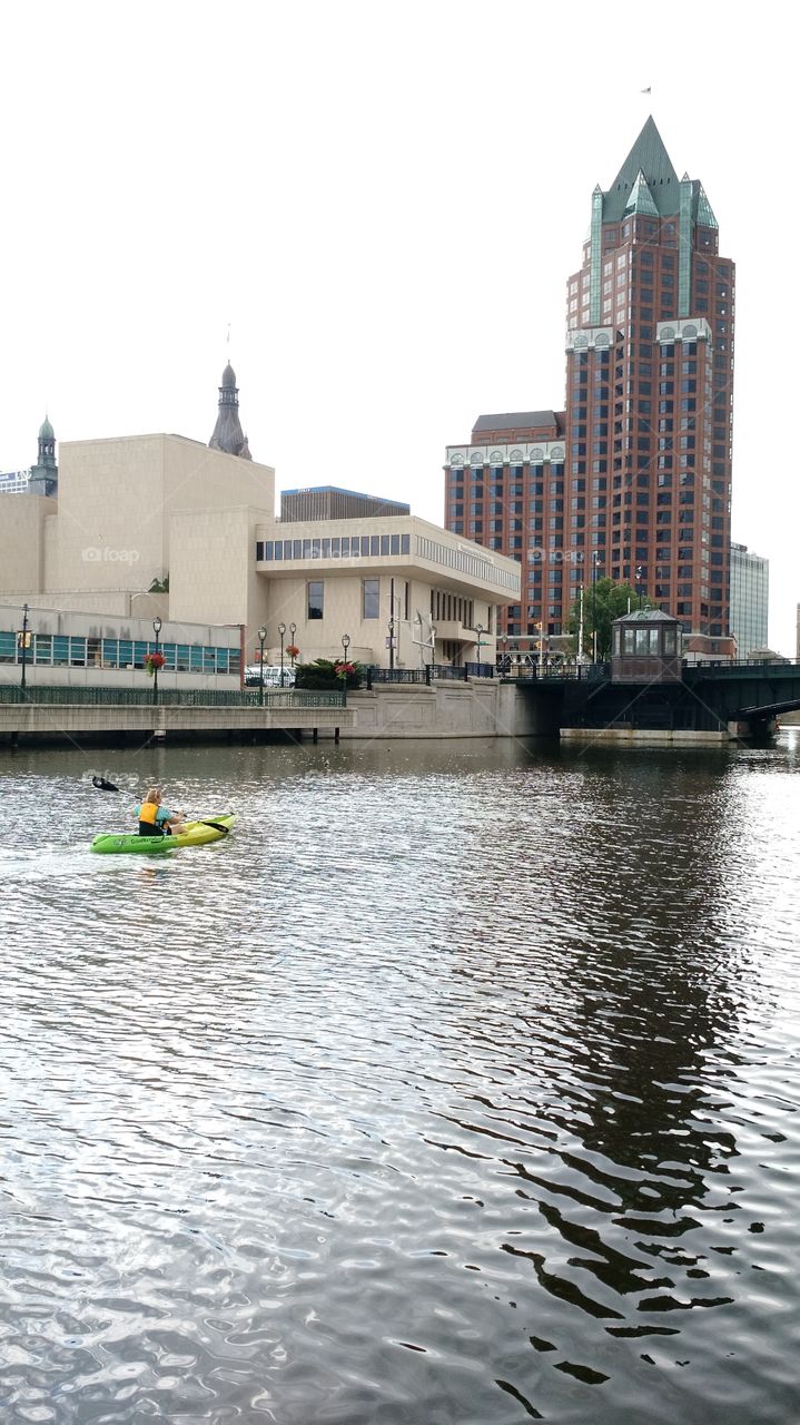 Kayaking Milwaukee river. Milwaukee, Wi