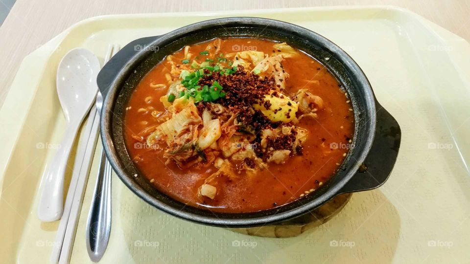 Spicy Ramen Chicken Noodles