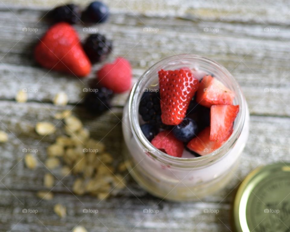 Fruit smoothie berries 