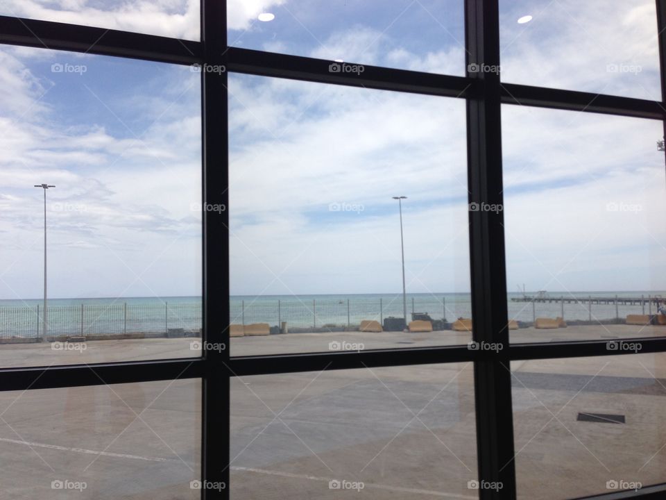 #ventana #window #terminal #ferry #sea #beach #water