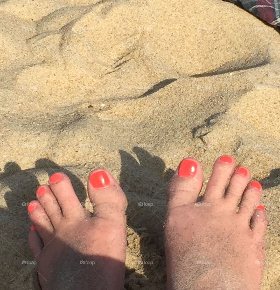 Toes in the sand. Toes in the sand 