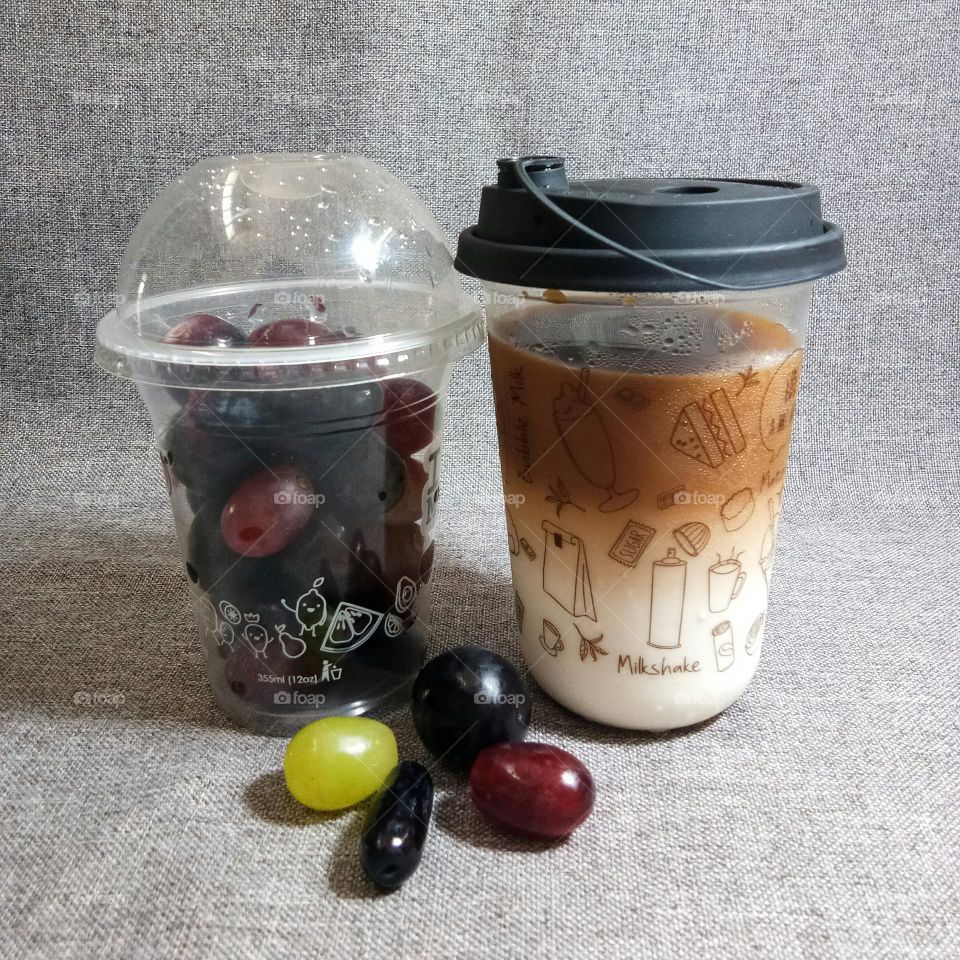 glimmers : small moments of happiness