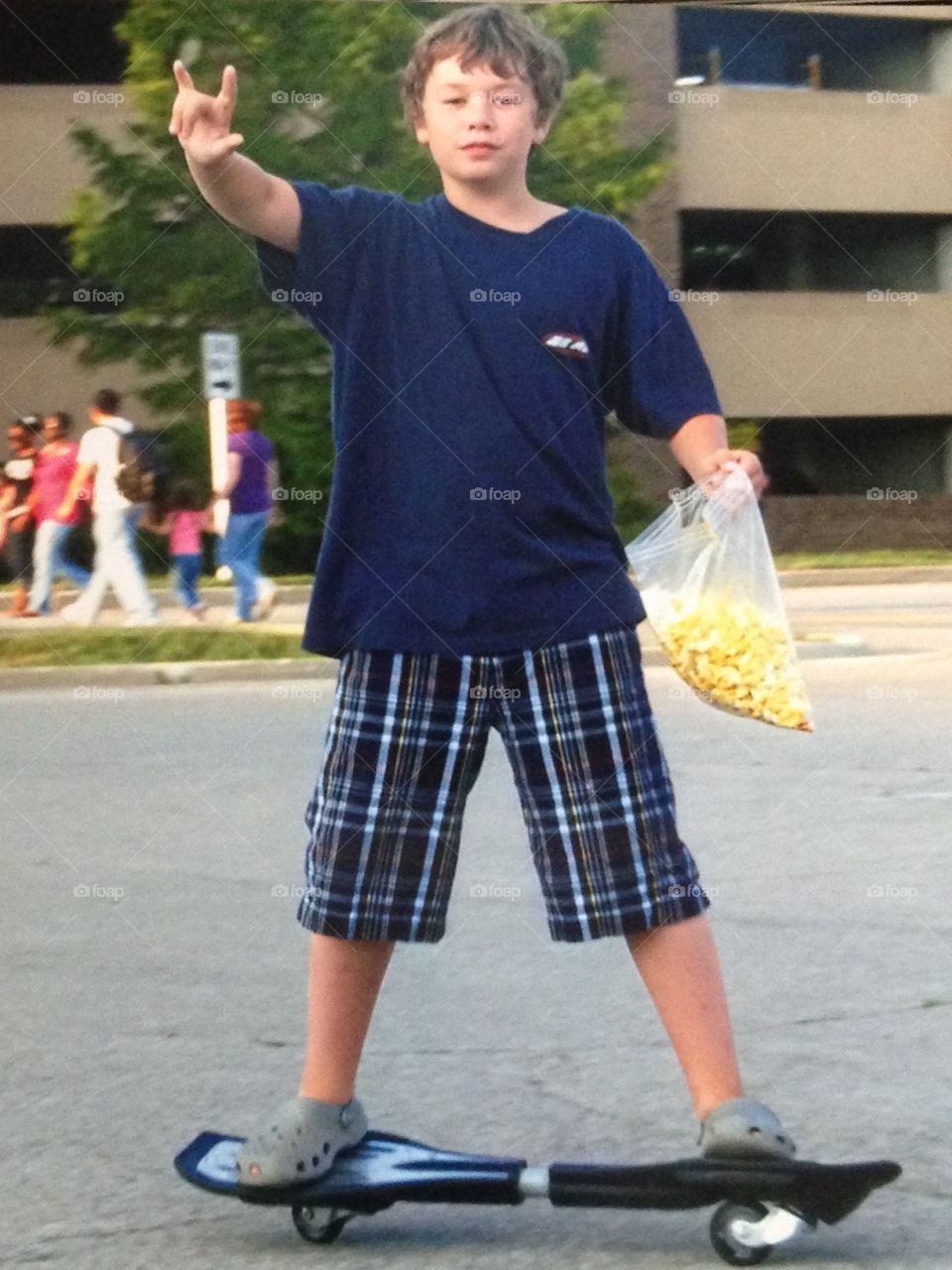 Multi-tasking teenager