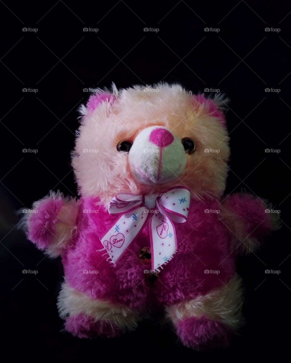 it was the first gift that I got from a girl Everytime I see it it's gives me pain cause it's was a one side love. I accidentally started to love her ... it' always brings back my old memories