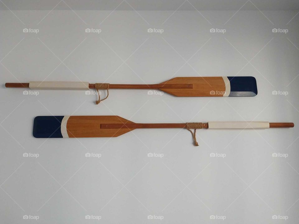 Two colored paddles.