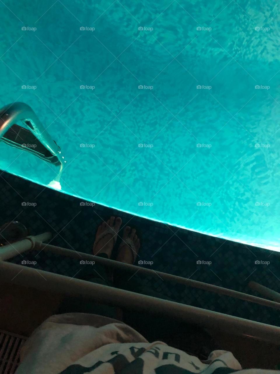 Pool and foots